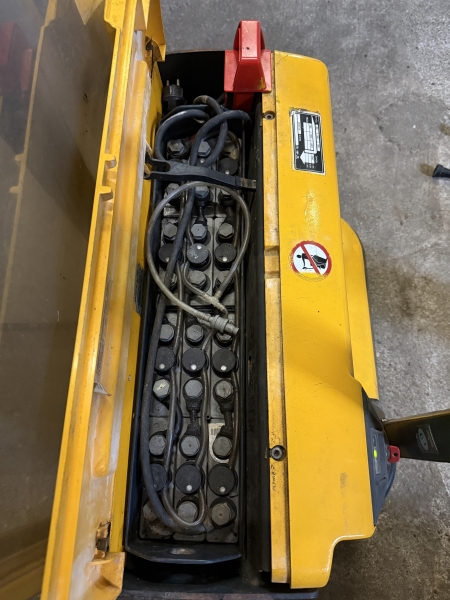 Preview: Jungheinrich Gabelhochhubwagen EJC 110 (B21)